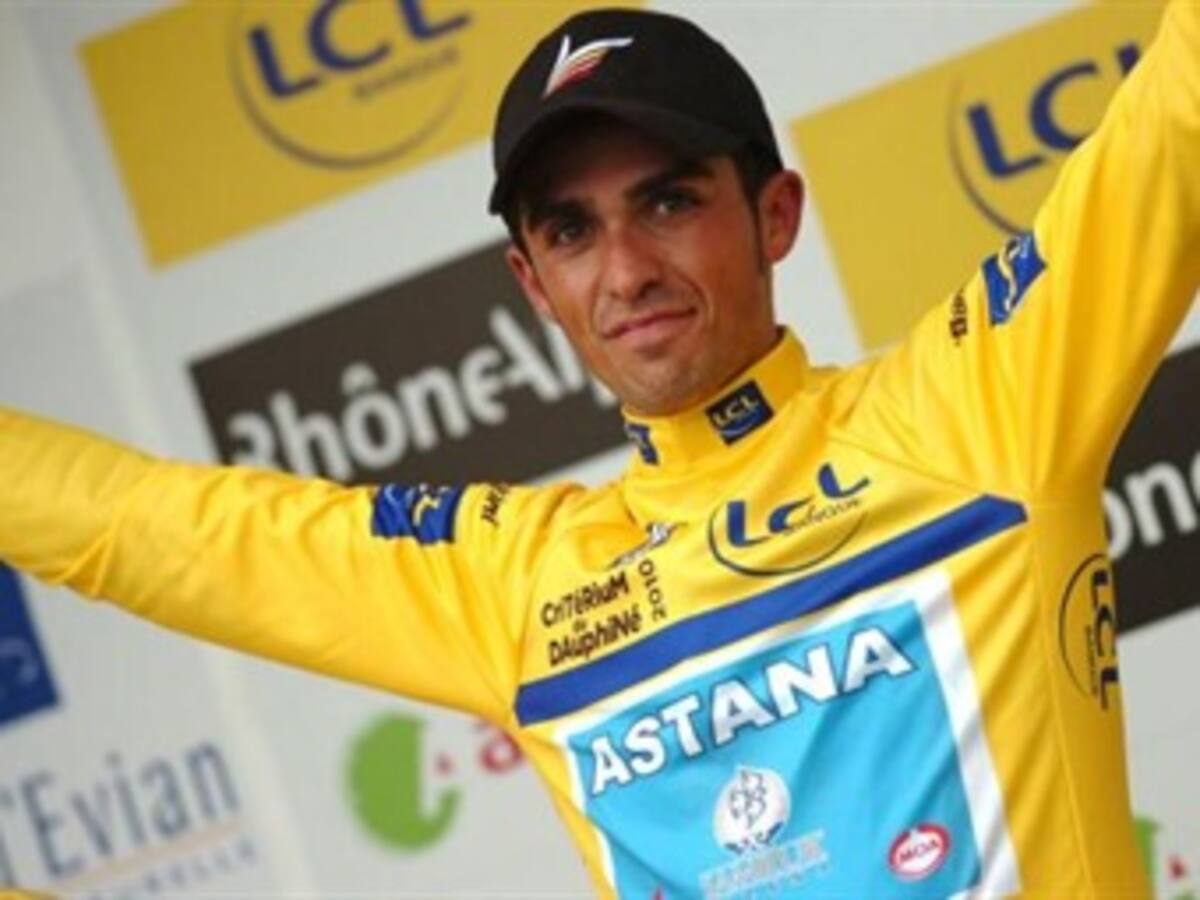 Alberto Contador anuncia que continuará en el ciclismo pese a sanción