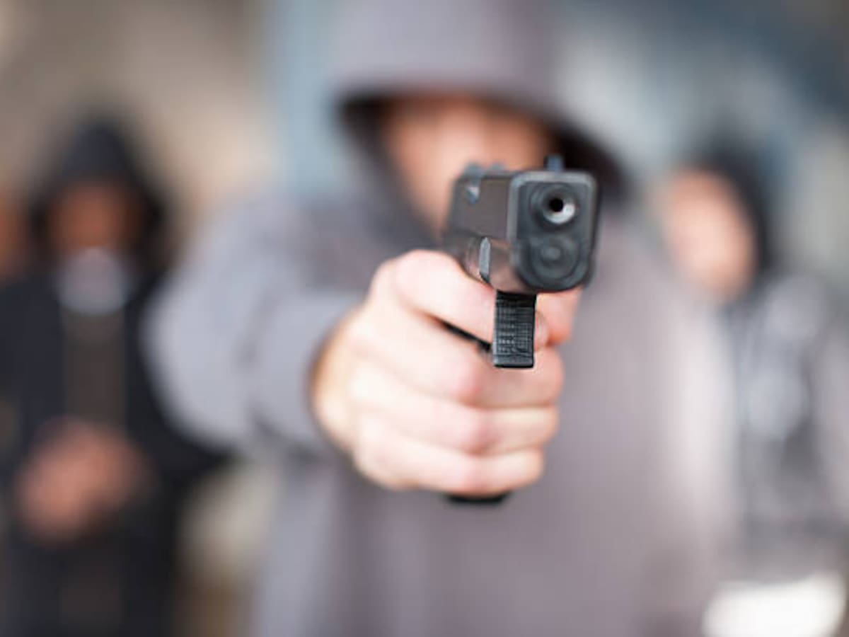 Padre e hijo son atracados a plena luz del día en Santa Marta