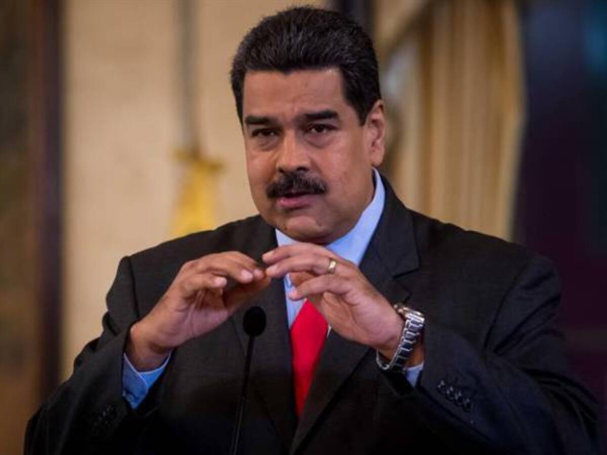 "Llueva, truene o relampaguee, llegaré a la cumbre de Lima", Maduro