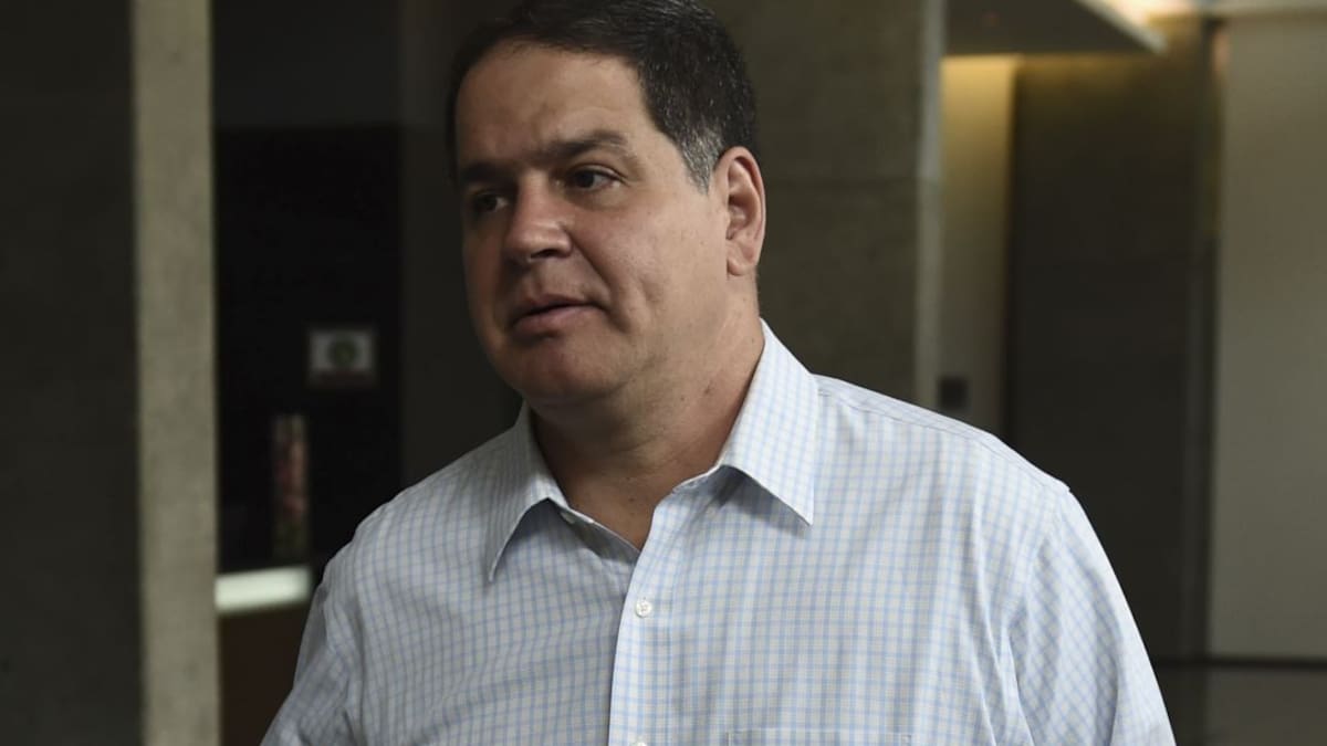 La salida de Vladimir Padrino es una “buena noticia” pese a su sustituto: Luis Florido