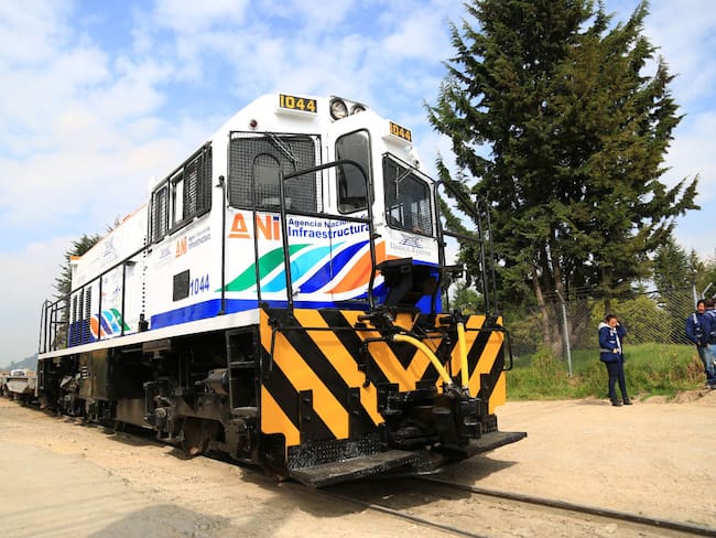 Tren Belencito - Bogotá. / Belencito y Bogotá se preparan para la renovación del corredor ferroviario en pro de la economía regional