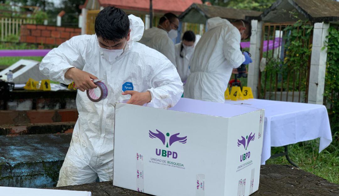 Unidad de Búsqueda recupera seis cuerpos en cementerios de Arauca