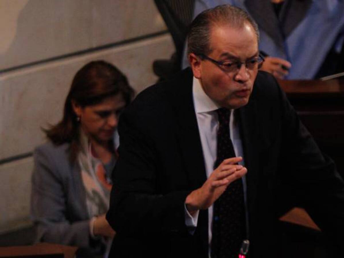 La Procuraduría no será vocera de radicalismos: Fernando Carrillo