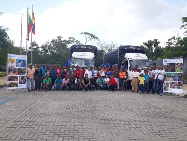 Entregan camiones a comunidades de Villanueva y María La Baja
