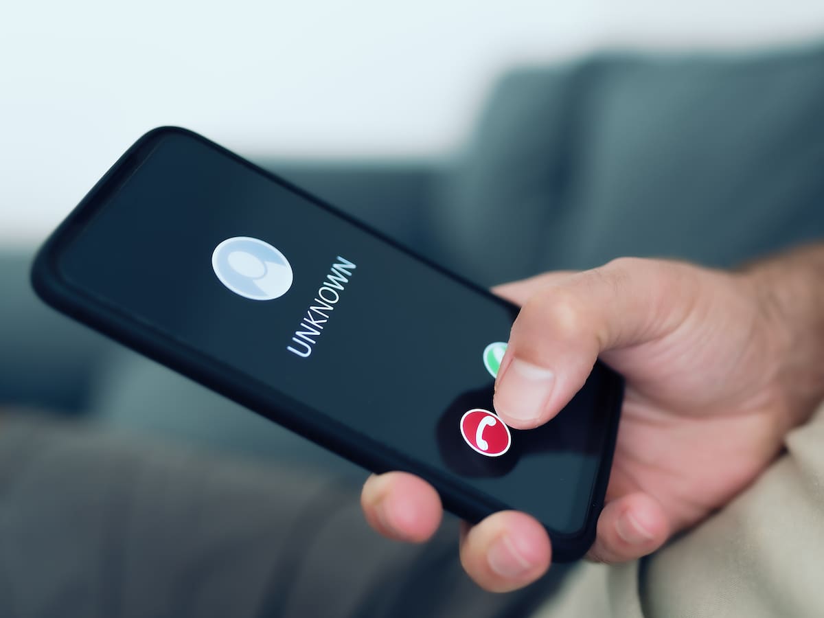 ¿Cómo marcar como spam las llamadas indeseadas de teleoperadores?