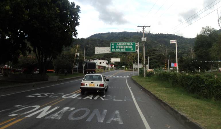 Hasta el 4 de marzo se presentarán estos cierres intermitentes en la vía entre Armenia e Ibagué.