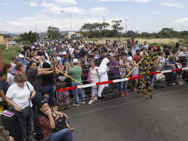 Continúa la crisis en la frontera con Venezuela.