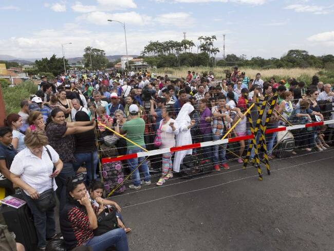Continúa la crisis en la frontera con Venezuela. 