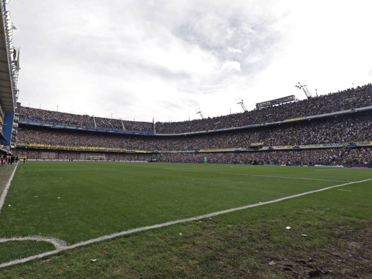 Evacúan el estadio de Boca Juniors por una amenaza de bomba