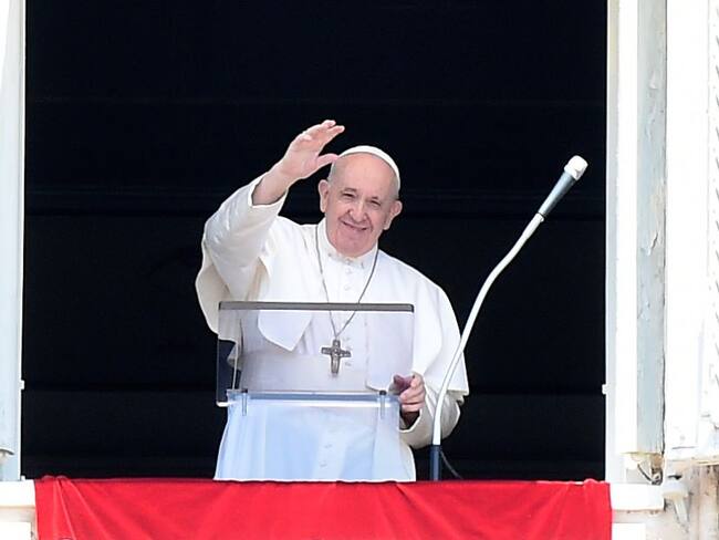 Para conseguir la paz se deben deponer las armas nucleares: Papa Francisco