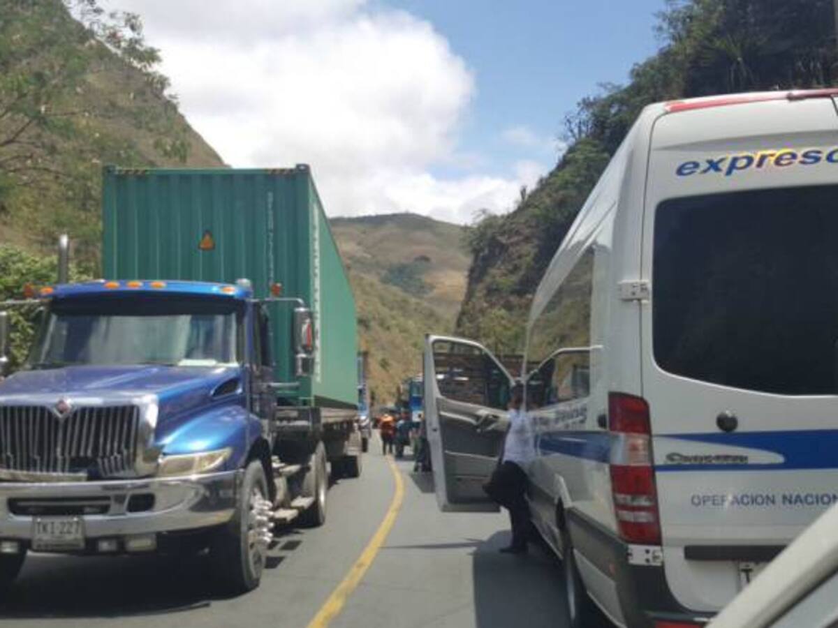 Transportadores de carga reclaman mayor seguridad en la vía al mar