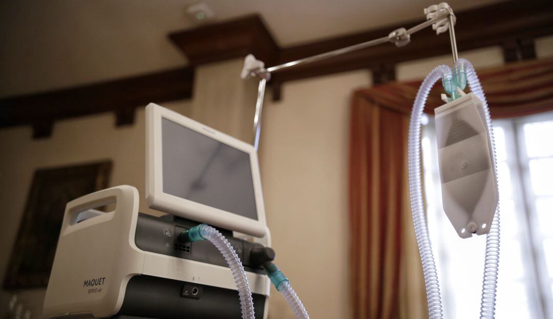 Estado crítico de conductor, tras recibir presuntamente un disparo por parte de la Policía.