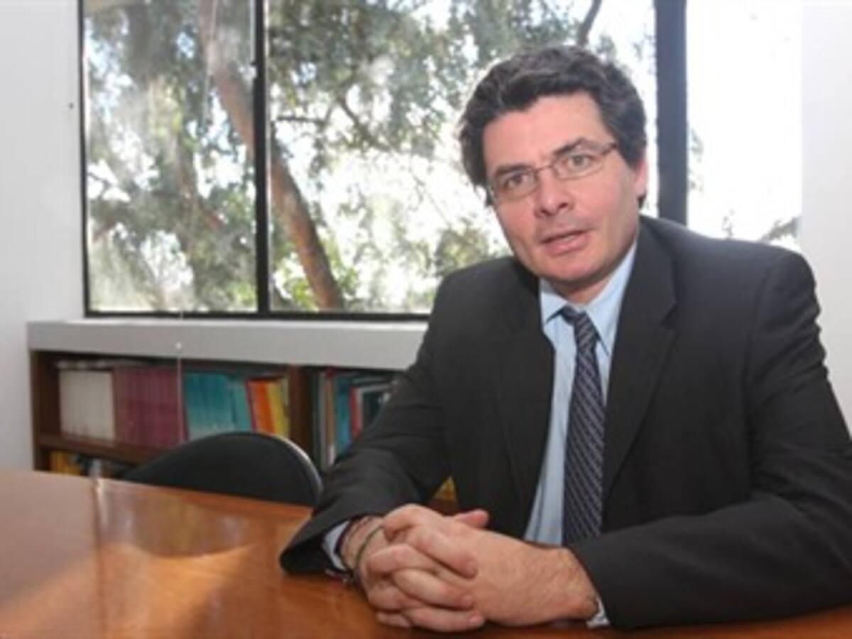 Minsalud anuncia que deudas del sector son de 5 billones de pesos