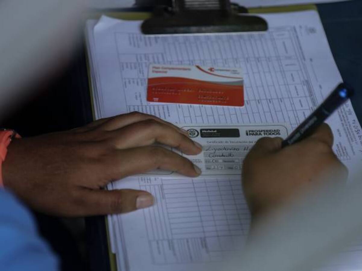 Venezolanos trabajarán en Colombia con beneficios como seguridad social