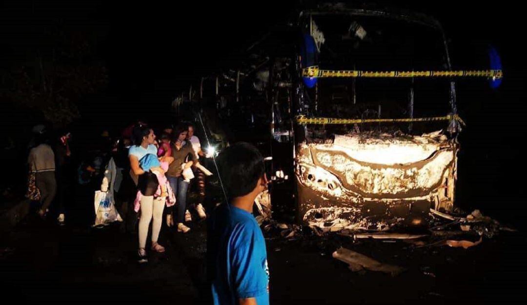 MinDefensa ofrece $1.000 millones por autores de atentado en Saravena