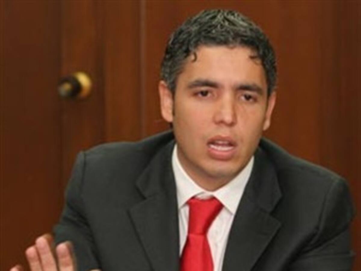 Abadía entregará este viernes apelación al fallo que lo destituye