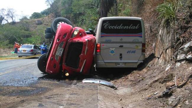 En Pereira los familiares de los viajeros esperan noticia de sus seres queridos.