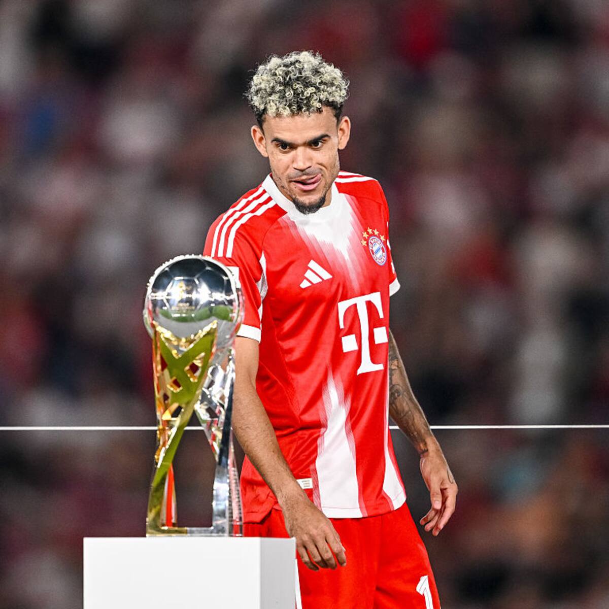 Luis Díaz y un palmarés de ensueño ¿A cuántos títulos está de ser el colombiano con más trofeos?
