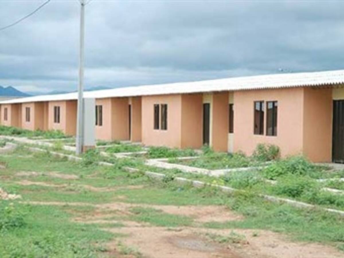 Gobierno de Bogotá se compromete a entregar el lunes lotes para construcción de vivienda