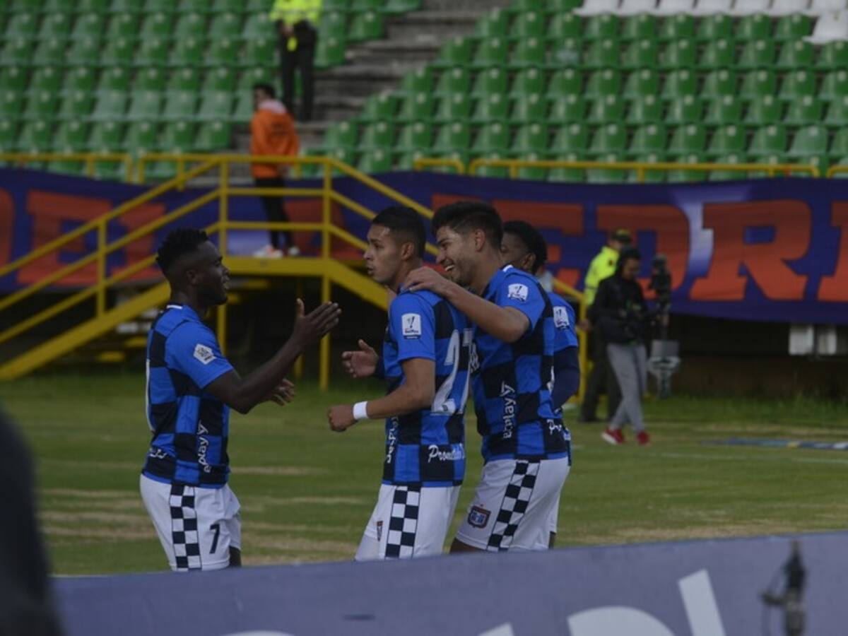 Boyacá Chicó golea al Independiente Medellín y consigue su primera victoria del campeonato