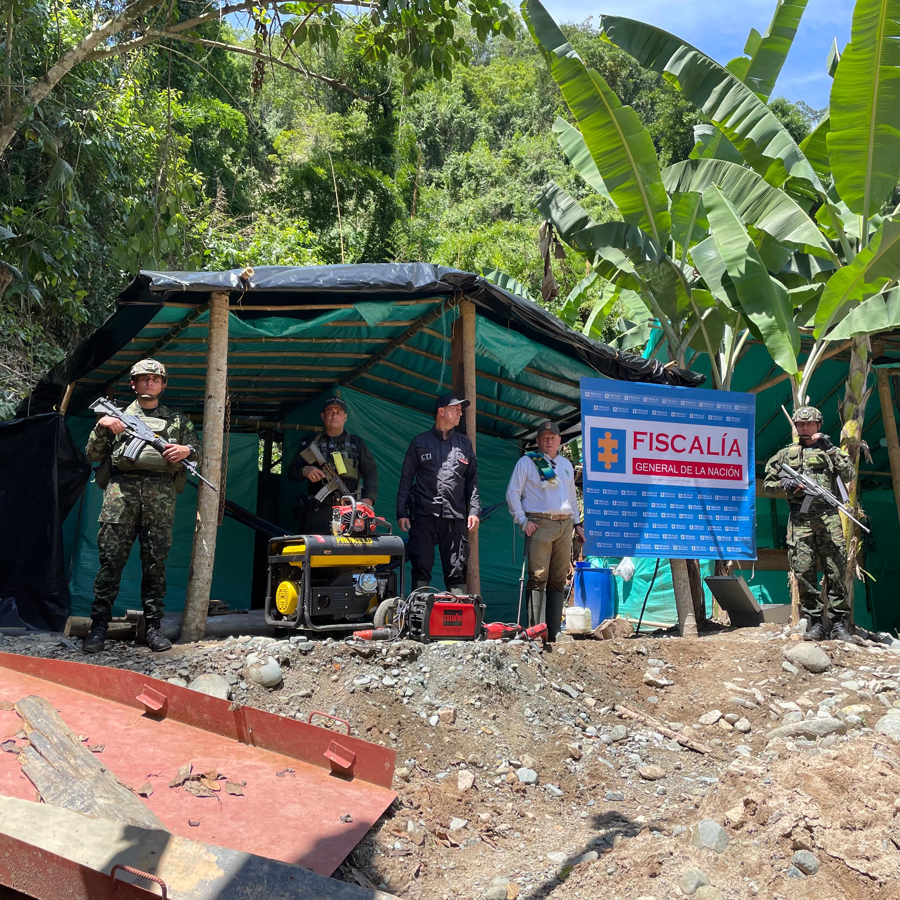 Minería ilegal en Quinchía, Risaralda. - Foto: Carder