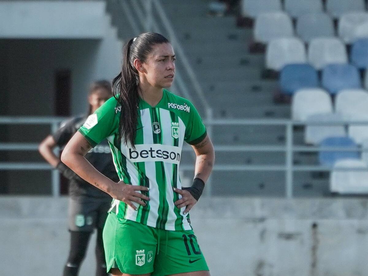 Yoreli Rincón dio detalles sobre su futuro en el fútbol profesional