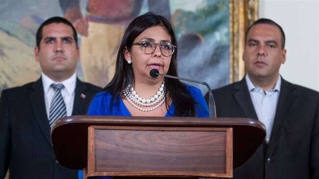 Delcy Rodríguez | Venezuela hará una revisión de sus relaciones con EE.UU. después de que Barack Obama decidiera renovar por un año el decreto en el que declara "emergencia nacional" sobre el país. Foto: Agencia EFE