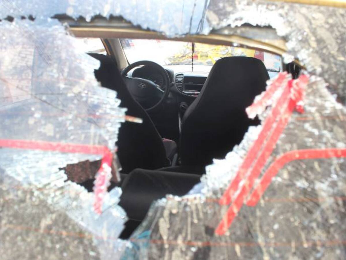 Atacan brutalmente a taxista en Cartagena para robarlo