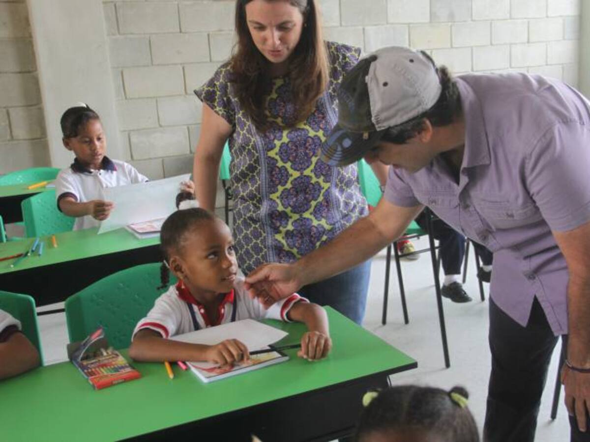 Alcaldía entregó nuevas obras en institución educativa en el Suroccidente