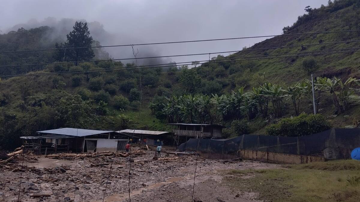 Graves pérdidas agrícolas y piscícolas en San Agustín por intensas lluvias