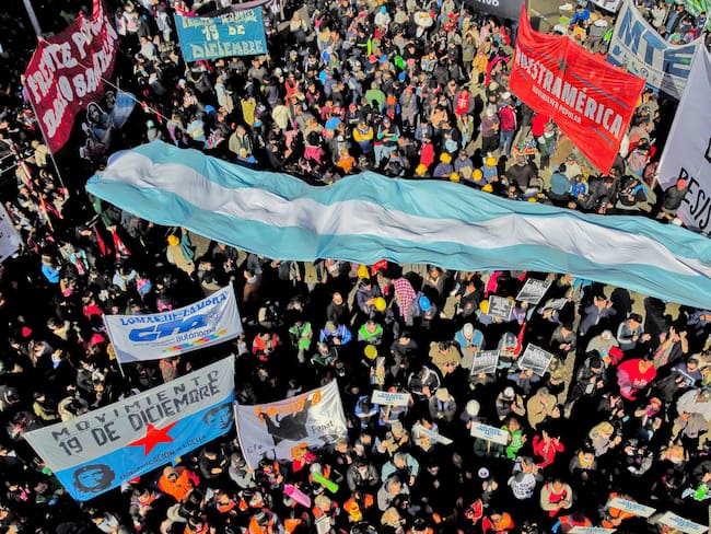 Protestas en Argentina por la falta del control de la inflación.
(Photo by Luis ROBAYO / AFP) (Photo by LUIS ROBAYO/AFP via Getty Images)