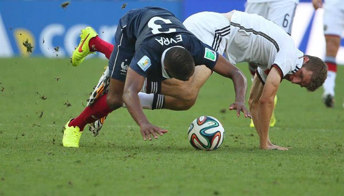 Con un gol de Mats Hummels, Alemania derrotó a Francia 1-0 y se aseguró nuevamente entre los cuatro mejores del Mundial.