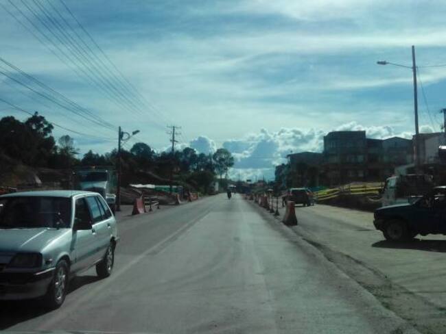 Adjudican contrato de interventoría de las obras que se adelantan en la vía Medellín- Quibdó