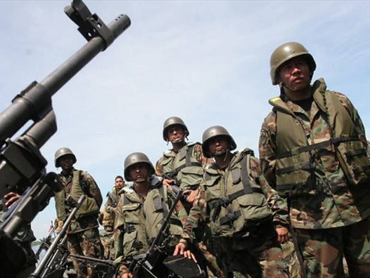 Cae sargento del Ejército que traficaba armas para las Farc