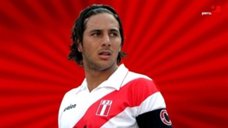 Claudio Pizarro elogia a Falcao García y dice que Perú debe cuidarse de su buen momento