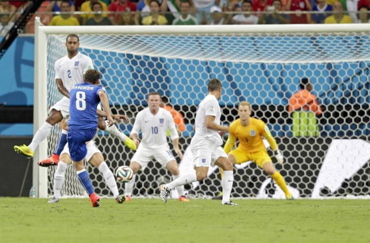 De principio a fin ambas selecciones dieron espectáculo, buscando las porterías rivales. Claudio Marchisio y Mario Balotelli anotaron por Italia. Daniel Sturridge fue el hombre gol de Inglaterra.