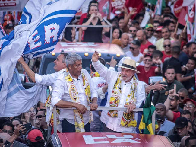 Lula da Silva en campaña por la presidencia de Brasil.
(Foto: Joao Aurelio/NurPhoto via Getty Images)