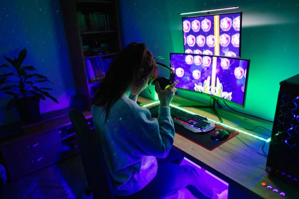 5 ventajas de los monitores curvos