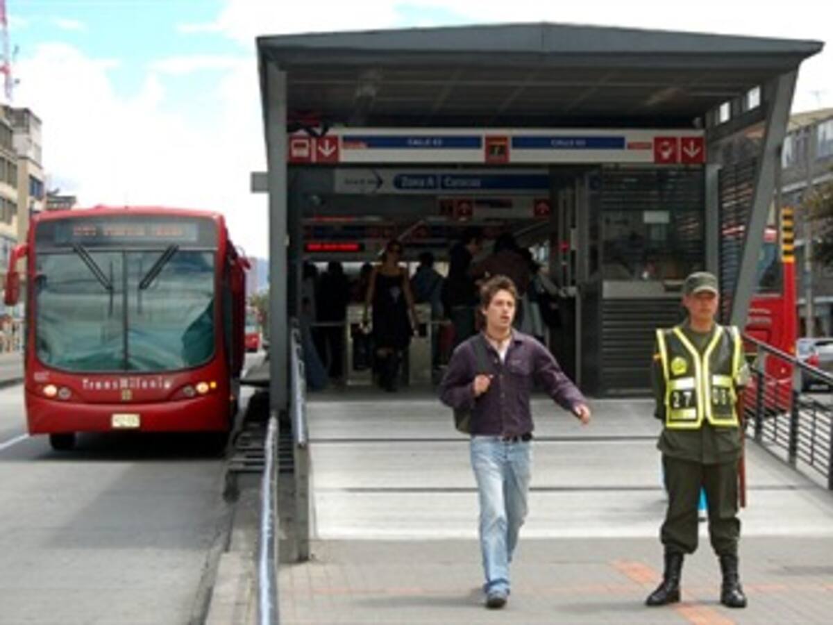 Sancionan a Transmilenio por no unificar tarjetas del sistema