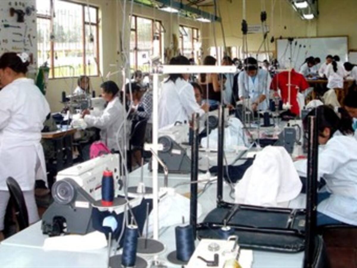 Más de la mitad de los bachilleres de bajos recursos no acceden a educación superior