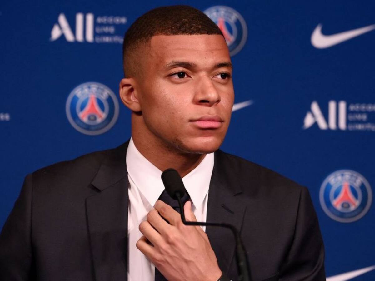 Mbappé confiesa cuándo decidió quedarse en el PSG
