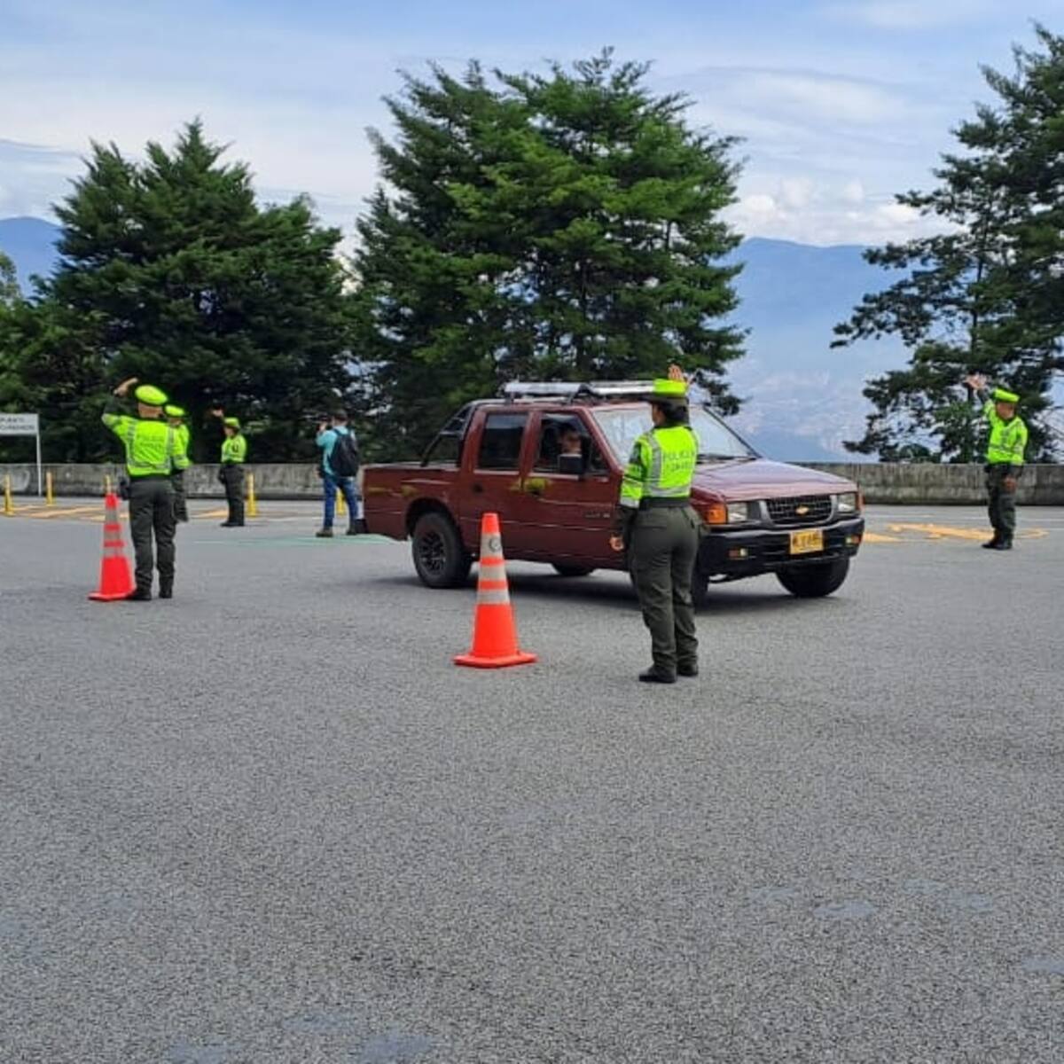 Por la alta accidentalidad en vías de Antioquia, extreman la seguridad vial en puente de Reyes