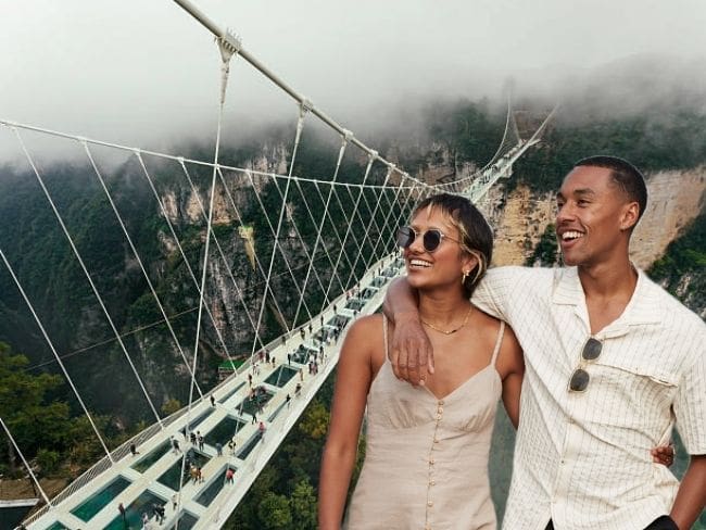 El puente de cristal más largo de Colombia tiene unos 24 metros de largo Foto: Getty Images