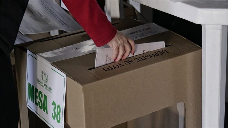 ¿Qué coalición se debería hacer antes de la primera vuelta en elecciones presidenciales?. Foto: Colprensa