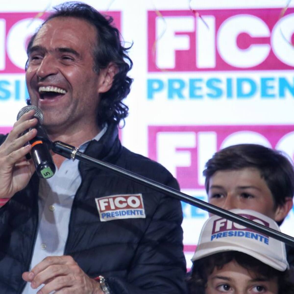 ¿Es permitido que aparezca el apodo de 'Fico' en el tarjetón presidencial?
