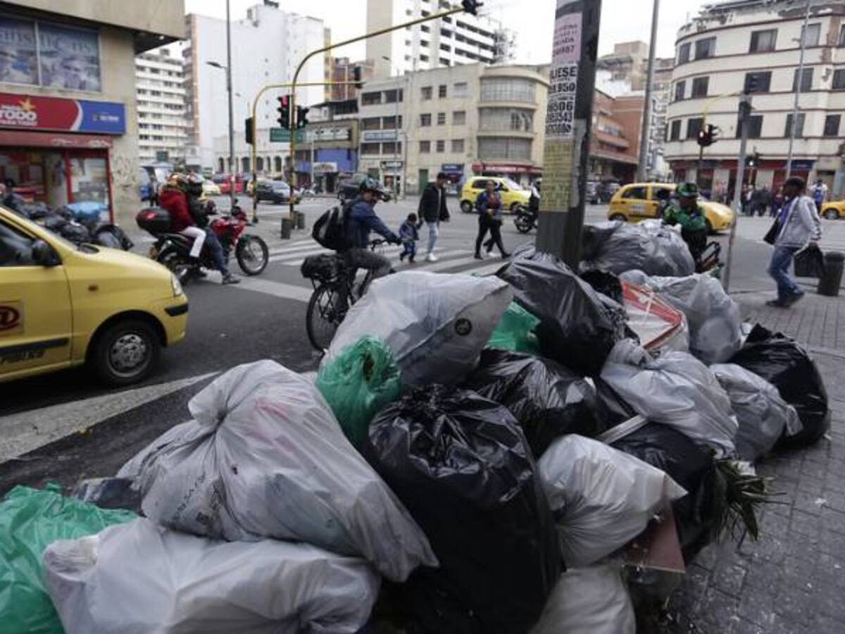 Siguen los problemas con recolección de basuras en Bogotá
