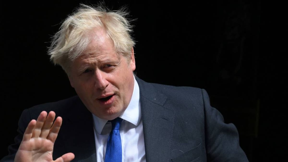 Boris Johnson se niega a renunciar tras crisis en el gobierno británico