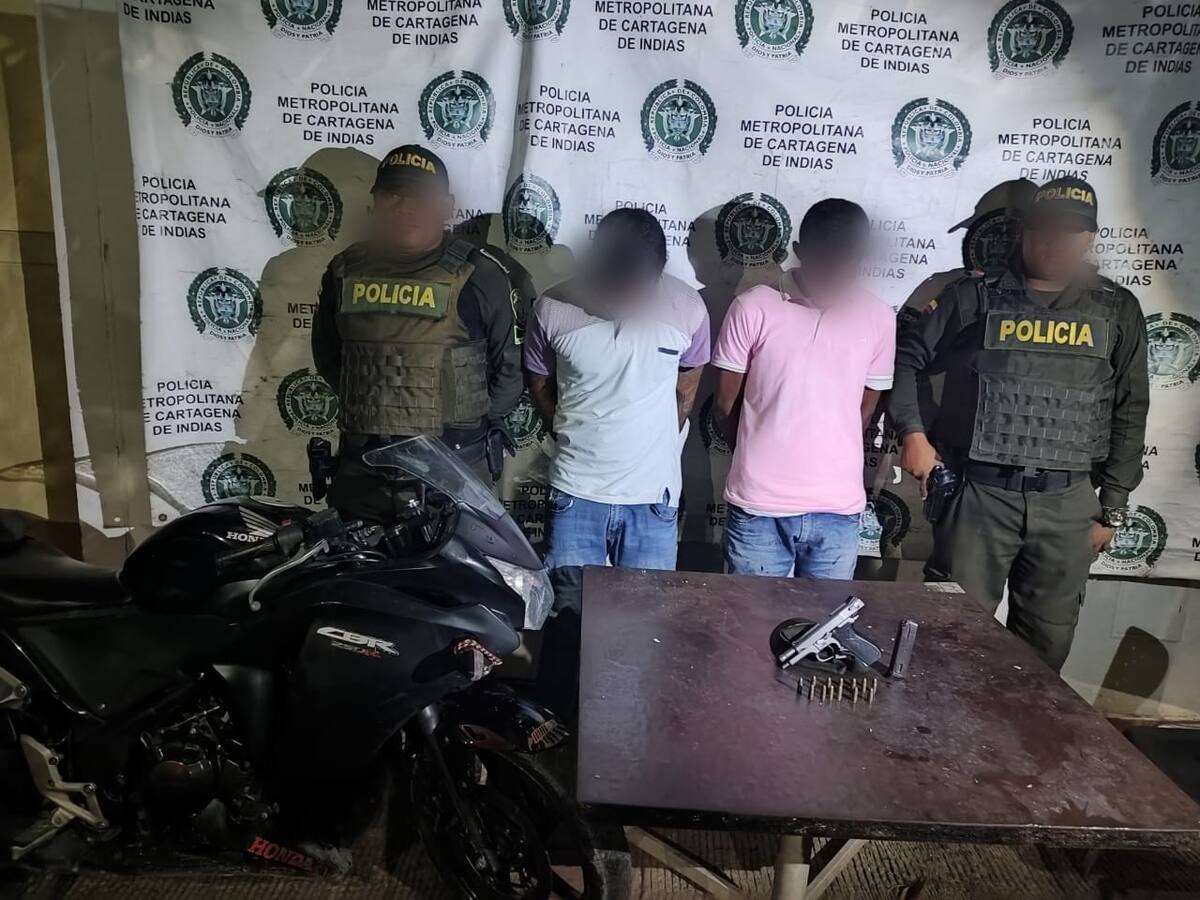 En Turbaco dos sujetos armados intentaron escapar de la policía y fueron capturados