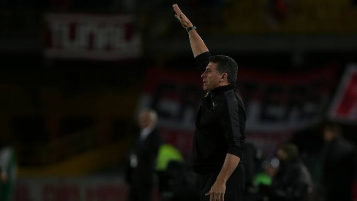Quiero volver a dirigir a una Selección Nacional y estar en un Mundial: Luis Fernando Suárez