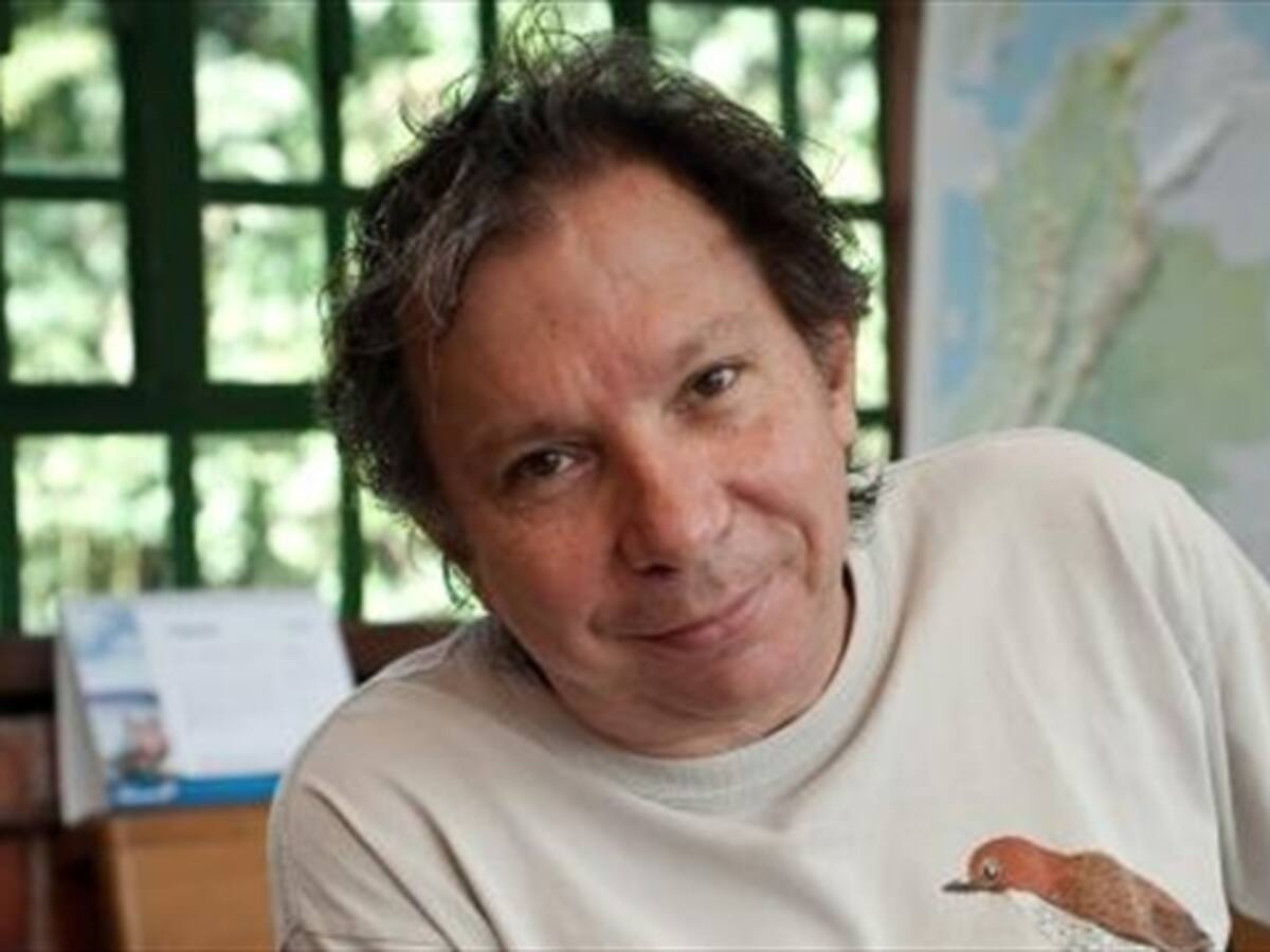 El periodista Héctor Rincón cerró hoy El Escaparate en Caracol Radio